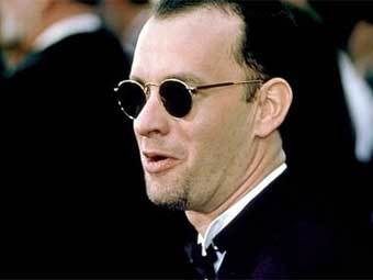 Том Хэнкс (1993). Фото с сайта imdb.com Том Хэнкс (1993). Фото с сайта imdb.com