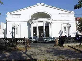Здание театра "Современник". Фото с сайта teatr.ru Здание театра "Современник". Фото с сайта teatr.ru