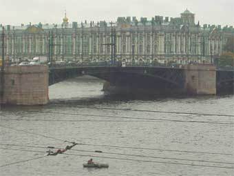 Вид на Эрмитаж. Фото Сергея Рубл ва, Lenta.Ru Вид на Эрмитаж. Фото Сергея Рубл ва, Lenta.Ru