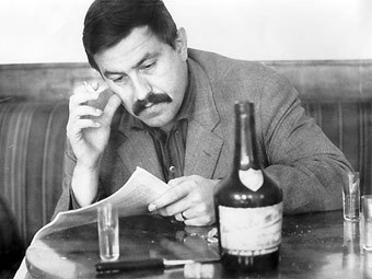 Гюнтер Грасс, 1961 год. Фото с сайта dhm.de  Гюнтер Грасс, 1961 год. Фото с сайта dhm.de