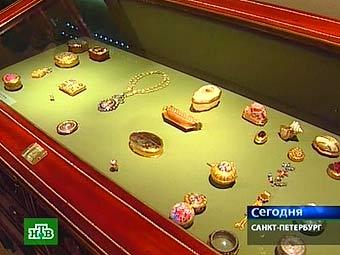 Экспозиция Государственного Эрмитажа. Кадр телеканала НТВ Экспозиция Государственного Эрмитажа. Кадр телеканала НТВ